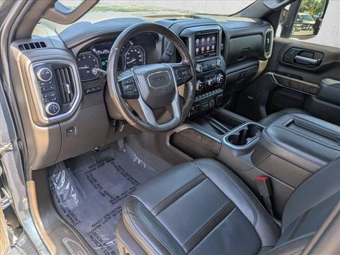 Used 2020 GMC Sierra 2500 Denali w/ Denali Ultimate Package AWD/4WD image 9