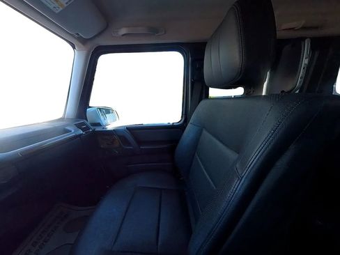 Used 2016 Mercedes-Benz G 550 image 24