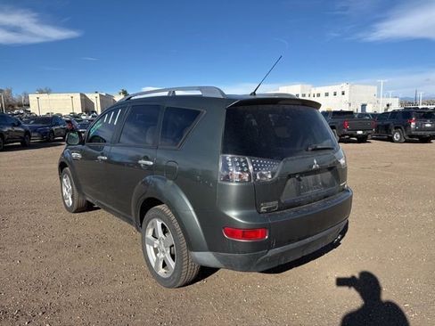 Used 2008 Mitsubishi Outlander XLS image 2