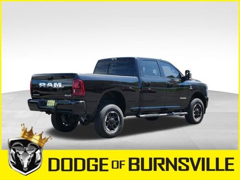 Used 2025 RAM 2500 Laramie AWD/4WD image 10