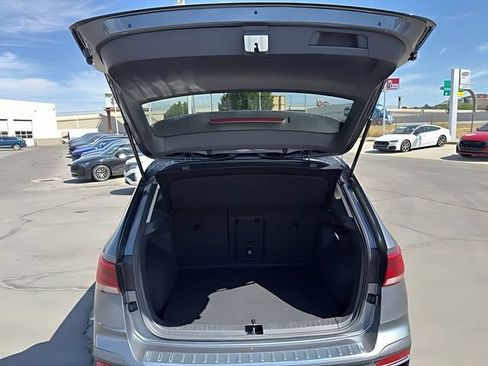 Used 2024 Volkswagen Taos SEL AWD/4WD image 17