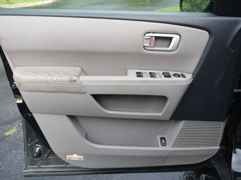 Used 2015 Honda Pilot EX-L image 9