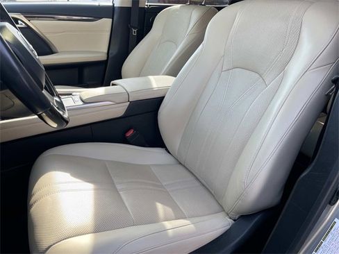 Used 2021 Lexus RX 350L Luxury image 33