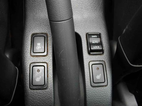 Used 2012 Suzuki SX4 AWD Hatchback image 24