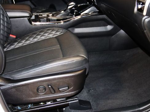 Used 2023 Kia Sorento SX Prestige image 63