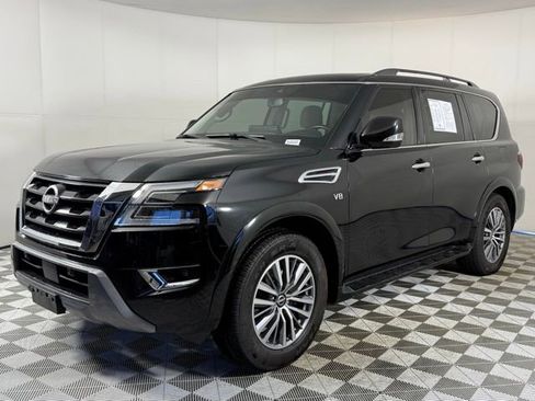 Used 2022 Nissan Armada SV w/ SV Appearance Package image 2