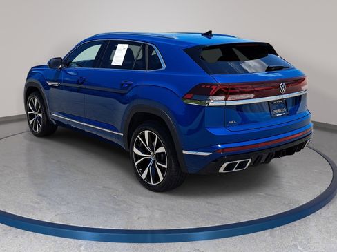 Certified 2025 Volkswagen Atlas Cross Sport SEL Premium R-Line AWD/4WD image 7