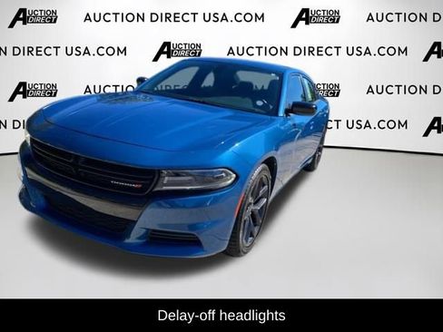 Used 2021 Dodge Charger SXT w/ Blacktop Package image 6