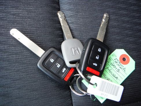 Used 2013 Honda Accord Sport image 32