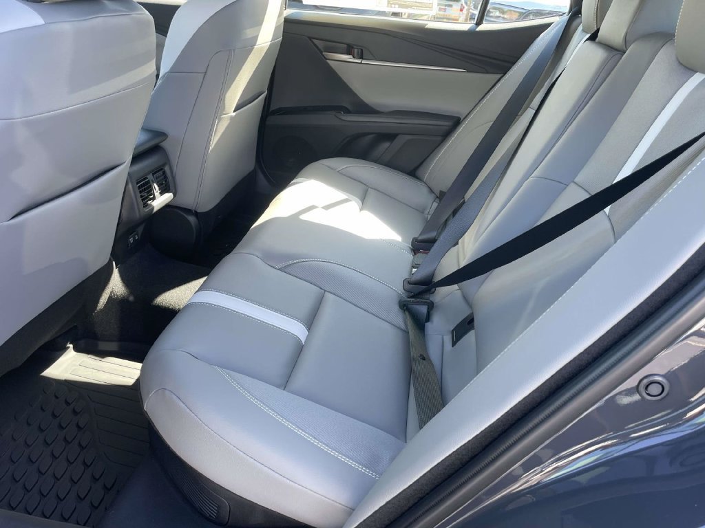 New 2026 Toyota Camry SE w/ Convenience Package FWD image 11