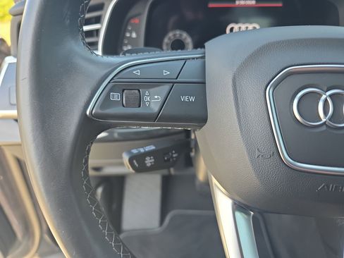 Used 2021 Audi Q8 Prestige w/ Prestige Package AWD/4WD image 17