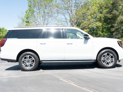 Used 2025 Ford Expedition Max Active image 24