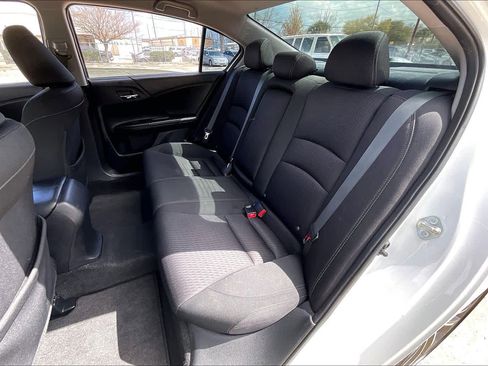 Used 2015 Honda Accord Sport image 20