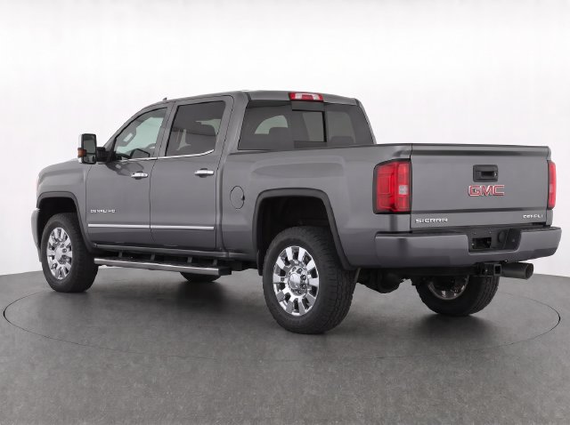 Used 2017 GMC Sierra 2500 Denali w/ Duramax Plus Package AWD/4WD image 7