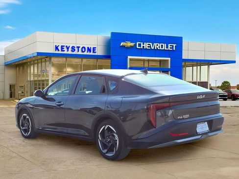 Used 2025 Kia K4 EX FWD image 5