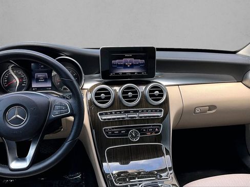 Used 2016 Mercedes-Benz C 300 Sedan image 8