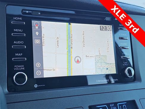 Used 2020 Toyota Sienna XLE image 27