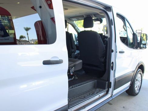 Used 2023 Ford Transit 350 XLT RWD image 46