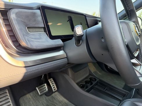 Used 2024 Rivian R1T Adventure AWD/4WD image 19