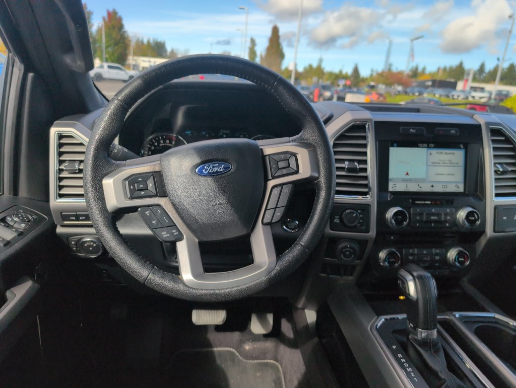 Used 2016 Ford F150 Platinum w/ Equipment Group 701A Luxury AWD/4WD image 7