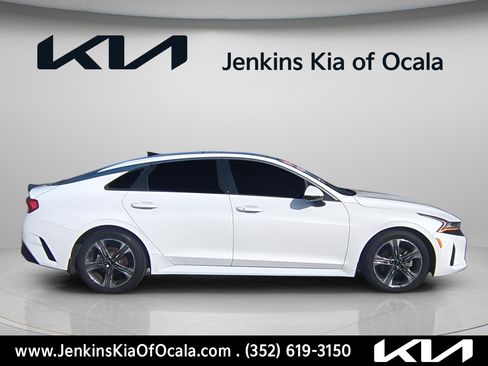 Used 2022 Kia K5 EX w/ EX Premium Package image 3