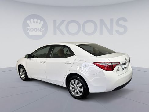 Used 2015 Toyota Corolla LE image 4