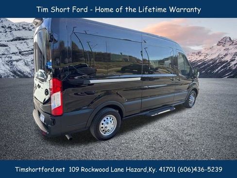 Used 2025 Ford Transit 350 XLT image 6