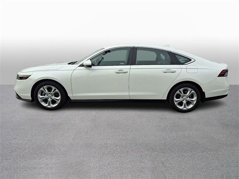 Used 2024 Honda Accord LX image 7
