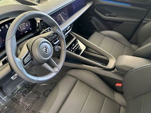 New 2025 Porsche Macan Turbo Electric image 36