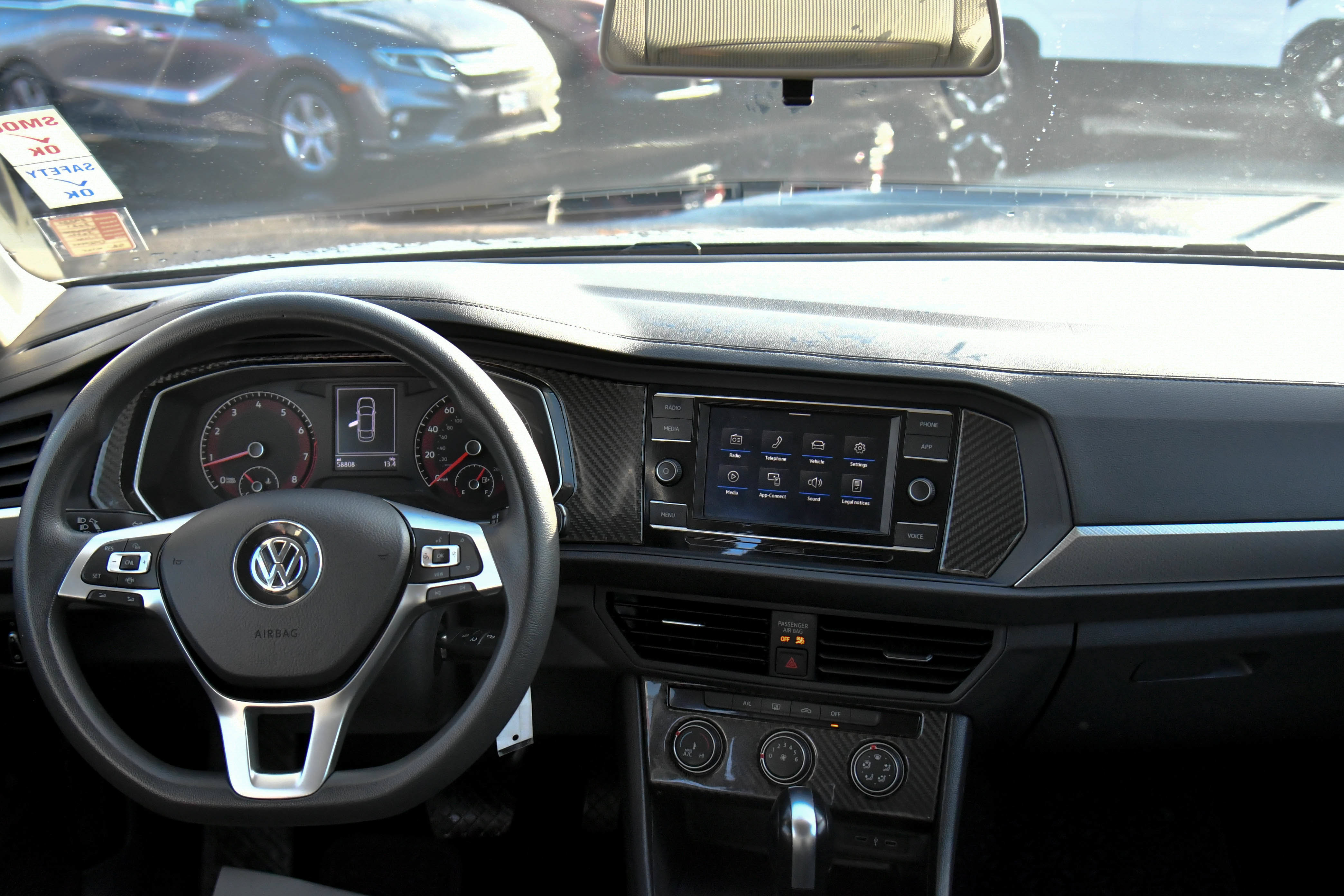 Used 2021 Volkswagen Jetta SE FWD image 30
