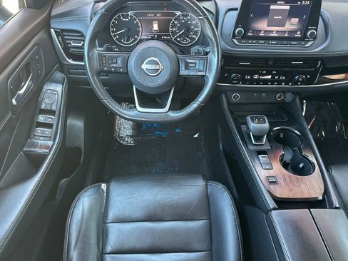 Used 2022 Nissan Rogue SL FWD image 15
