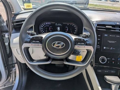 Certified 2024 Hyundai Tucson SE AWD/4WD image 17