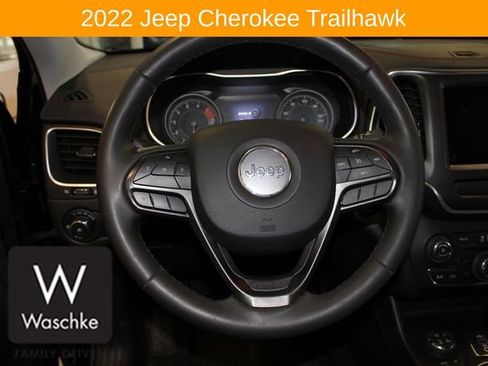 Used 2022 Jeep Cherokee Trailhawk image 26
