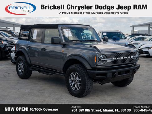 Used 2024 Ford Bronco Badlands image 3