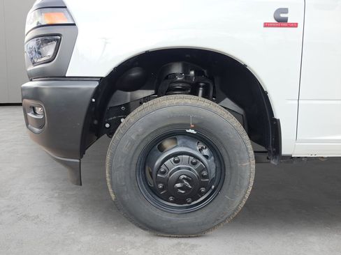 New 2026 RAM 3500 Tradesman image 23