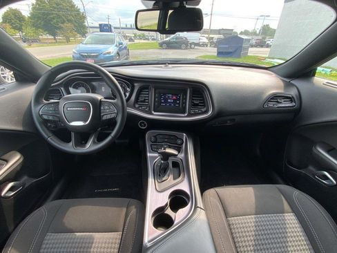 Used 2015 Dodge Challenger R/T w/ Quick Order Package 28B R/T RWD image 30
