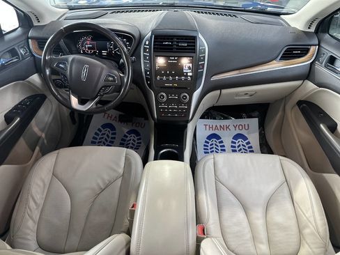 Used 2017 Lincoln MKC Select w/ Select Plus Package image 19