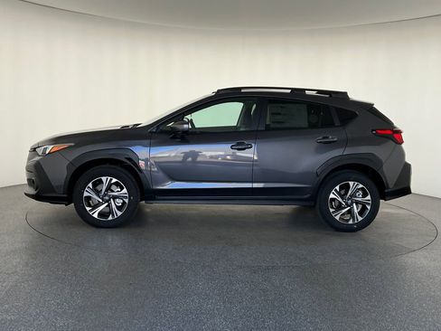 New 2026 Subaru Crosstrek 2.0i Premium image 2