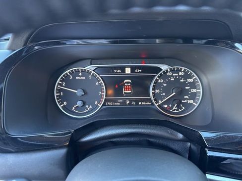 Used 2024 Nissan Pathfinder SL image 23