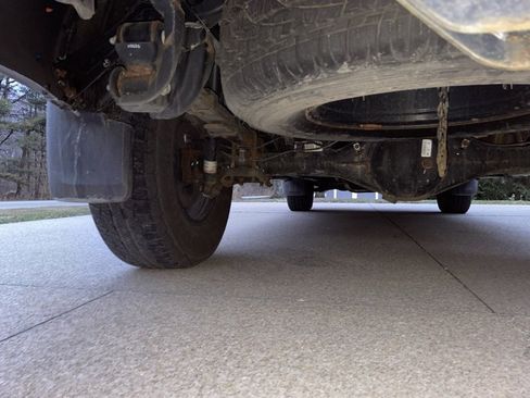 Used 2019 Toyota Tacoma SR5 image 10