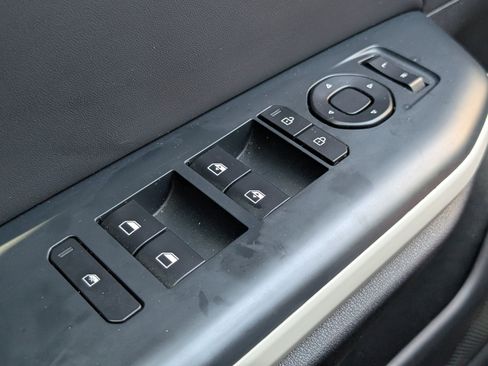 Used 2025 Kia K4 GT-Line w/ GT-Line Sunroof Package FWD image 22