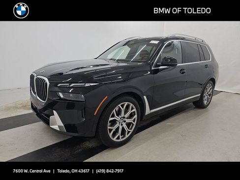 Used 2026 BMW X7 xDrive40i image 1