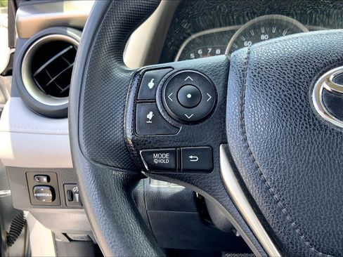 Used 2013 Toyota RAV4 XLE FWD image 23