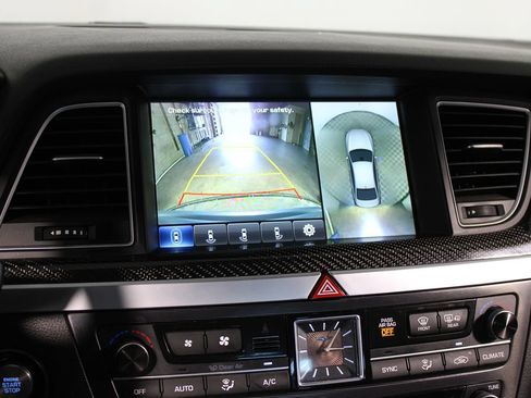Used 2018 Genesis G80 3.3T Sport RWD image 28