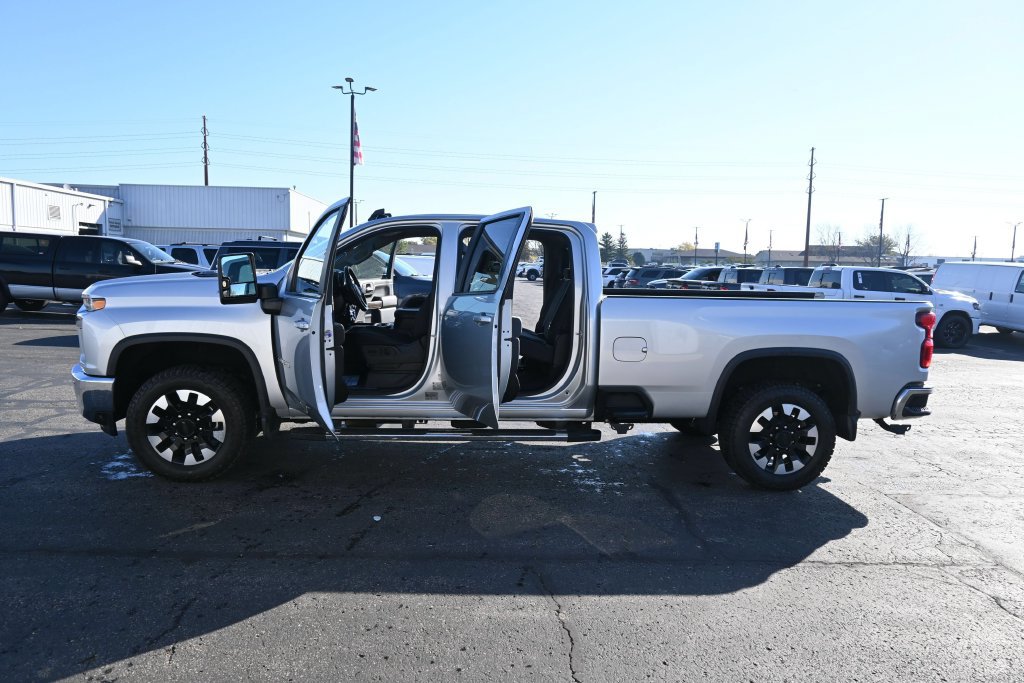 Used 2020 Chevrolet Silverado 3500 LT w/ All Star Edition AWD/4WD image 49
