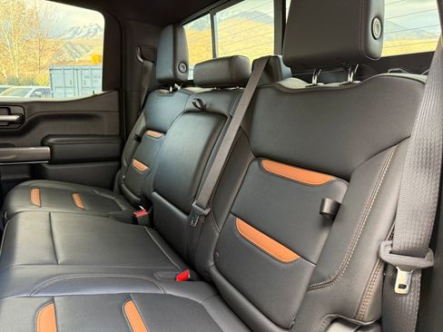 Used 2020 GMC Sierra 1500 AT4 w/ AT4 Premium Package image 31