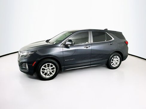 Used 2023 Chevrolet Equinox LT image 4