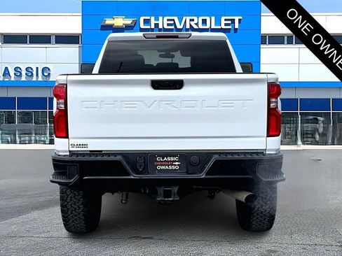 Used 2020 Chevrolet Silverado 2500 Custom w/ Custom Value Package image 6