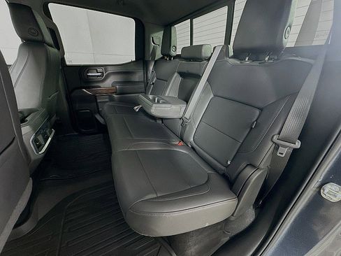 Used 2022 GMC Sierra 1500 SLT w/ SLT Premium Plus Package image 23