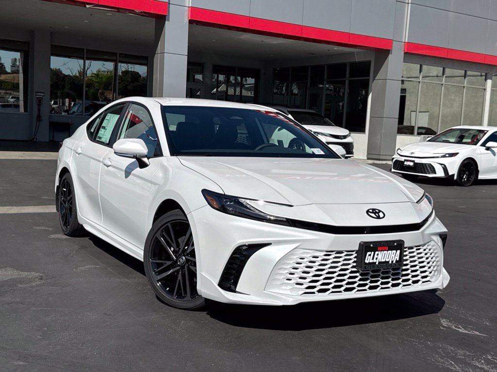 New 2026 Toyota Camry XSE FWD image 2